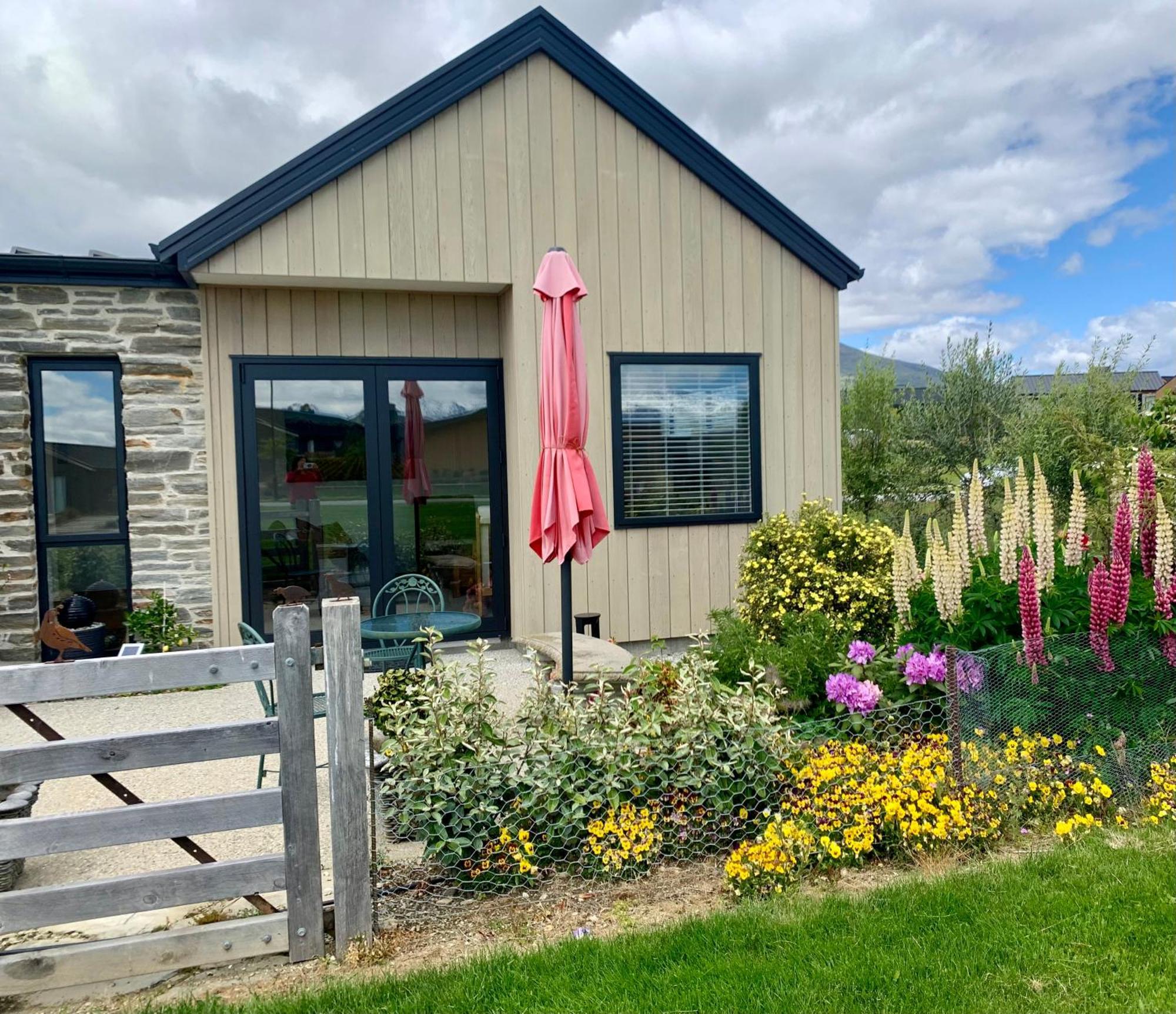 Alpine Abode Vila Wanaka Exterior foto